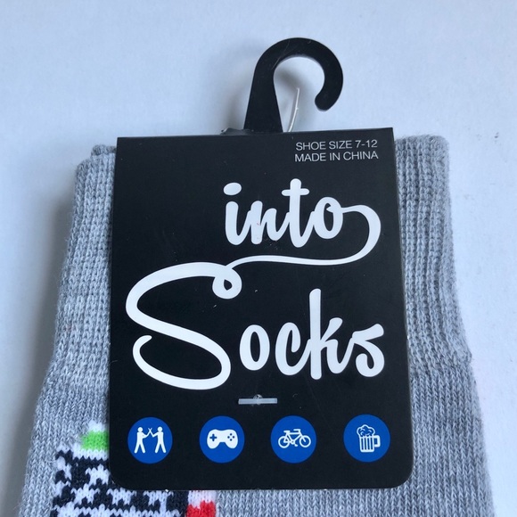 3/$15 NEW INTO SOCKS PERRY ELLIS Socks Patriotic Americana GRAY SHOE SIZE 7 - 12 - Picture 3 of 15